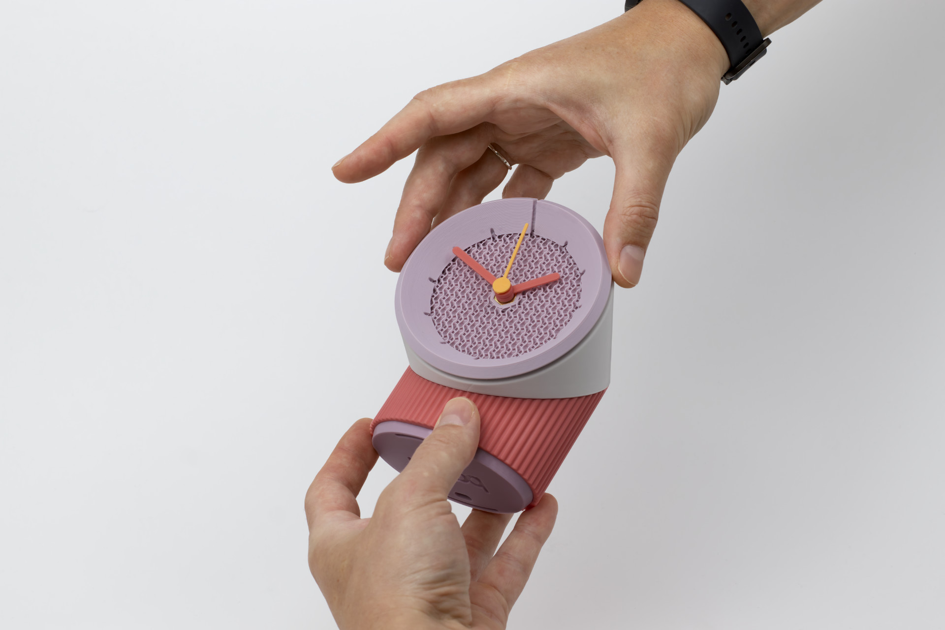 20250626_PIVOT_Uhr_Packshot_02